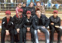 Заводоуковская команда спортсменов в составе Агбая Калиева, Ильи Шестакова, Аклбека Байбеисова, Алексея Глухих, Вадима Кокшарова, Анжелы Бакиной, Анны Нуриевой (в центре второго ряда).