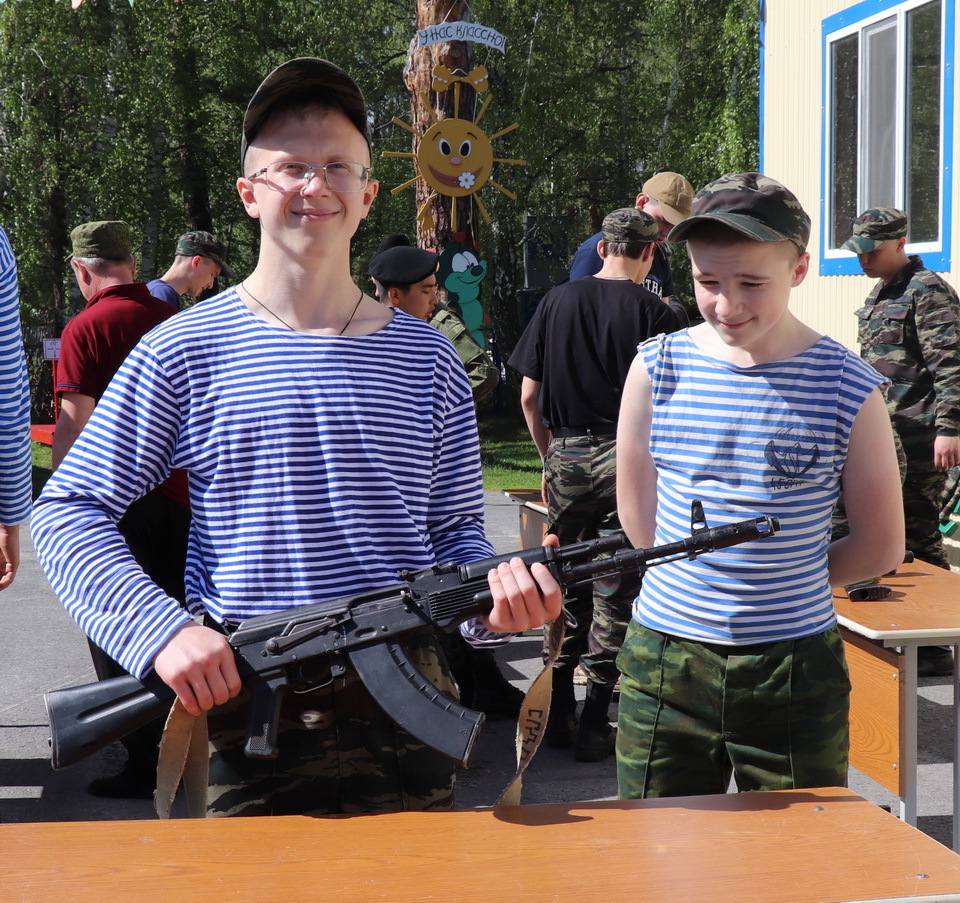 Военное дело новости. Тюменский лагерь. Караул (военное дело). Имена военных. Лагерь успех Тюмень.